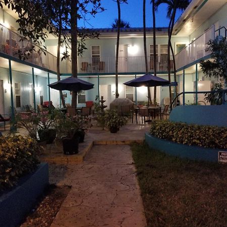 Charter House Motel Hollywood Exterior photo